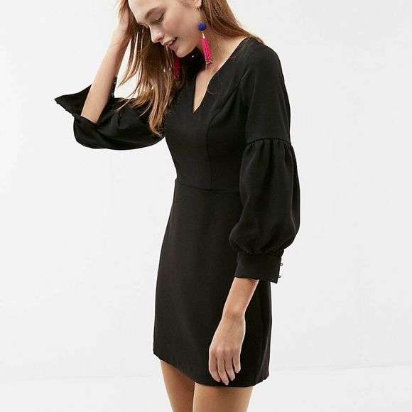 Express Dresses & Skirts - Express Balloon Sleeve V-Neck Sheath Dress Express Dresses & Skirts - Express Balloon Sleeve V-Neck Sheath Dress